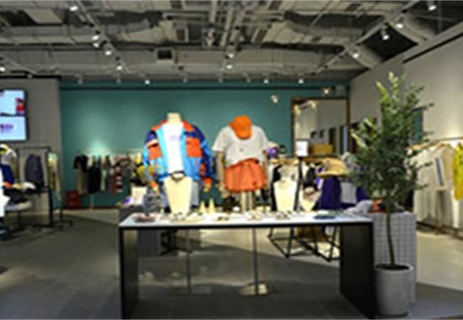 合肥服裝店裝修設(shè)計中燈光該如何設(shè)計？